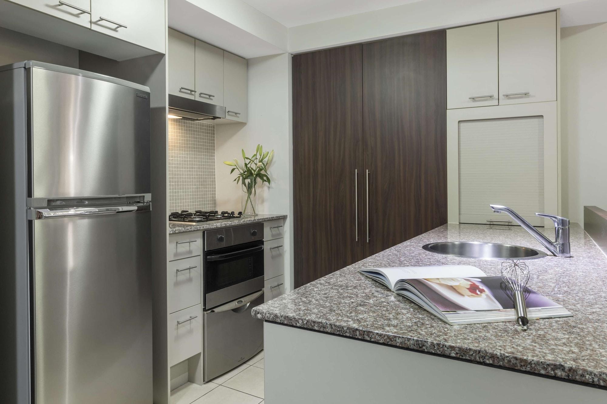Oaks Brisbane Aurora Suites المظهر الخارجي الصورة