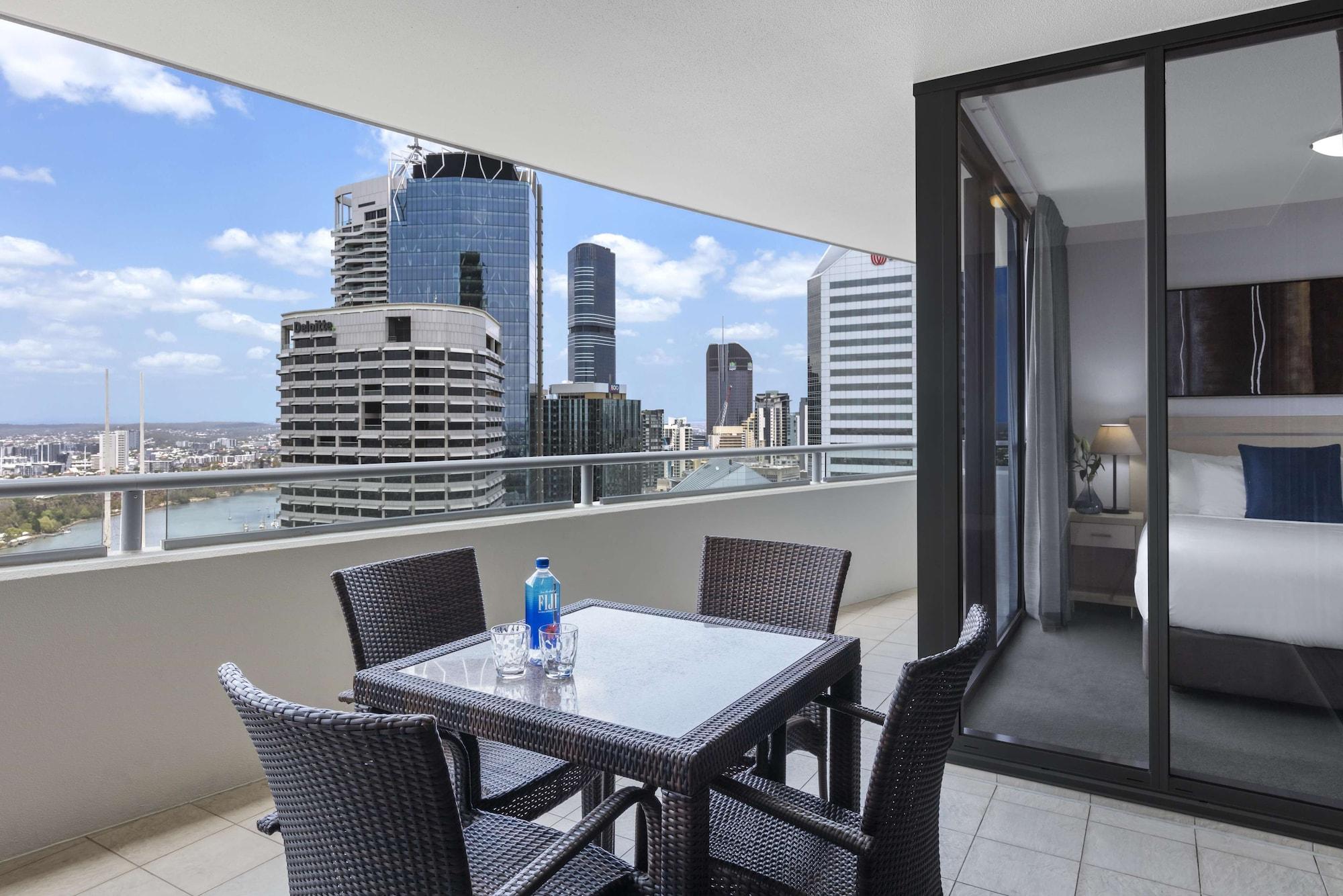 Oaks Brisbane Aurora Suites المظهر الخارجي الصورة