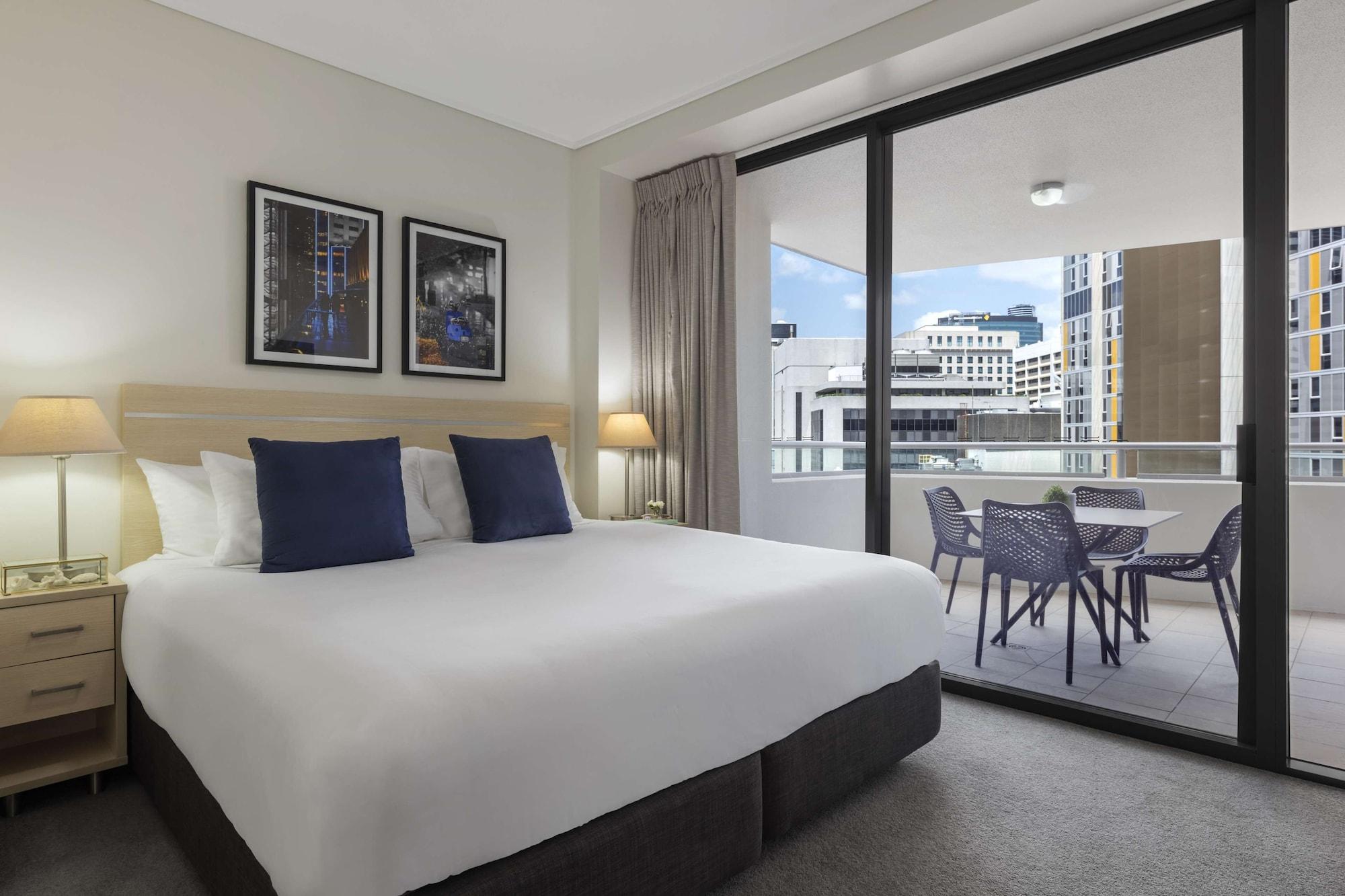 Oaks Brisbane Aurora Suites المظهر الخارجي الصورة