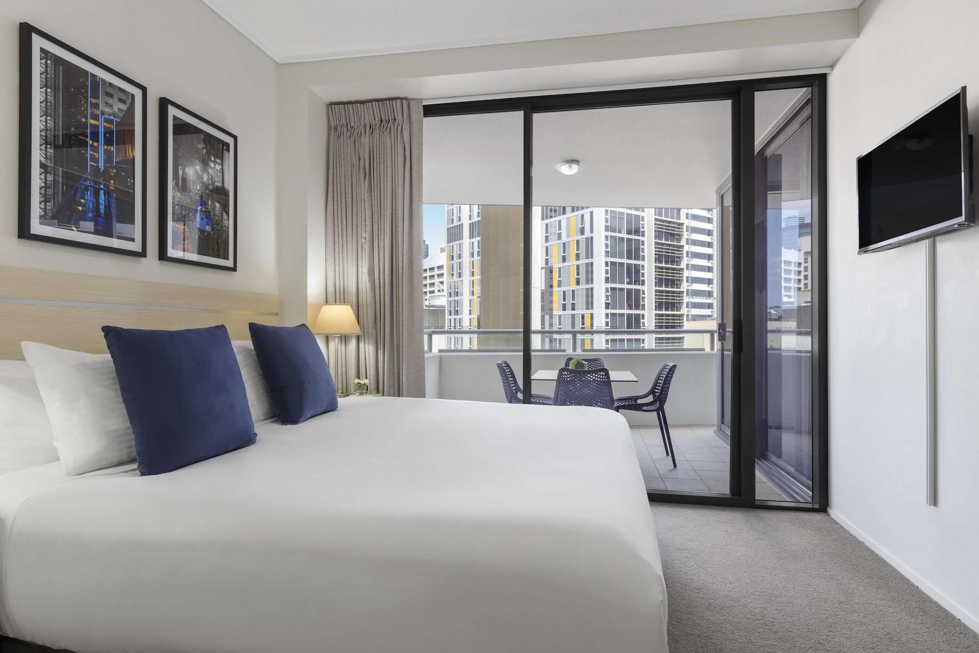Oaks Brisbane Aurora Suites المظهر الخارجي الصورة