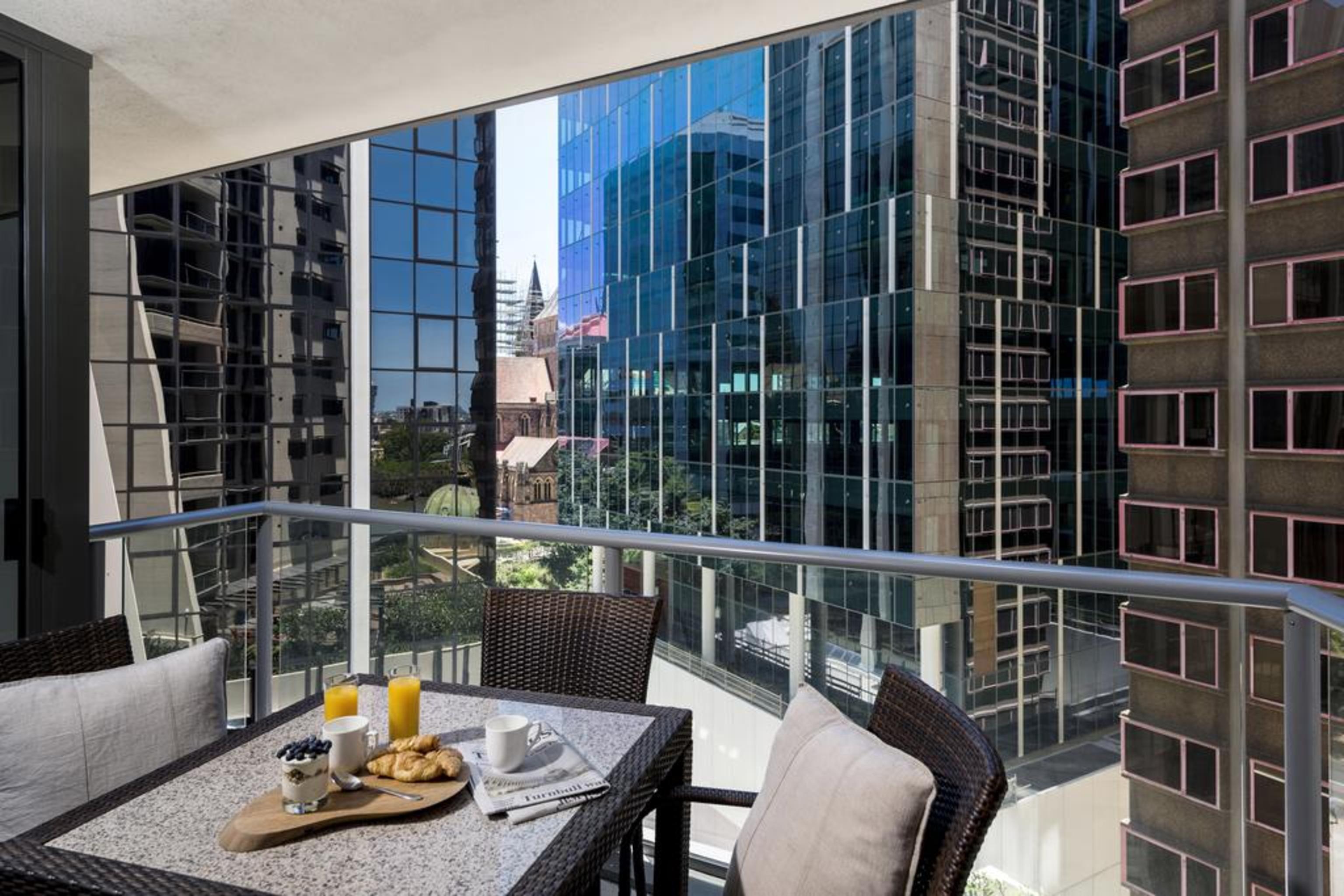 Oaks Brisbane Aurora Suites المظهر الخارجي الصورة