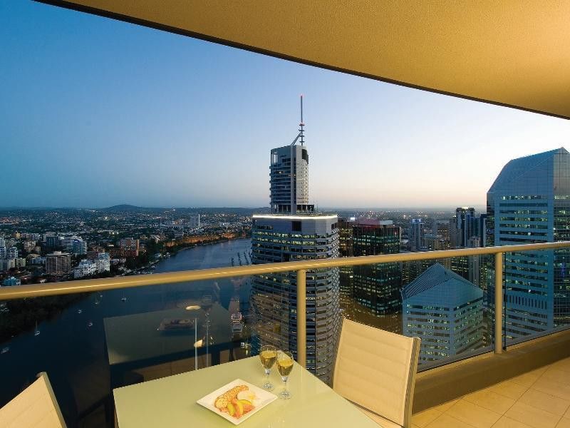 Oaks Brisbane Aurora Suites المظهر الخارجي الصورة