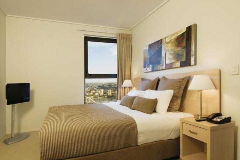 Oaks Brisbane Aurora Suites المظهر الخارجي الصورة
