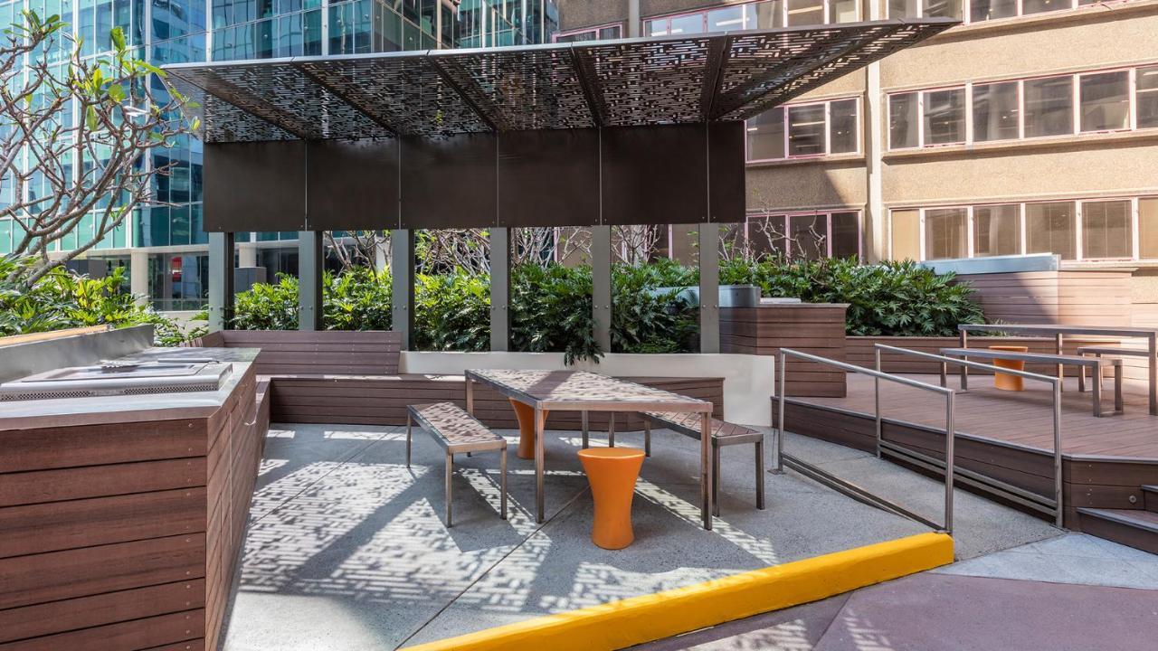 Oaks Brisbane Aurora Suites المظهر الخارجي الصورة
